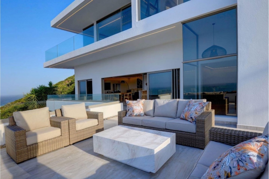 4 Bedroom Property for Sale in Mossel Bay Central Western Cape